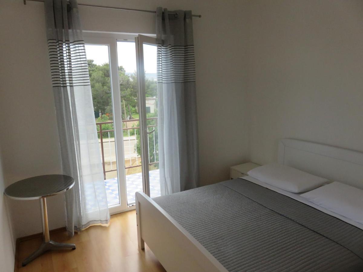 Apartmani Mm Starigrad Paklenica Eksteriør bilde