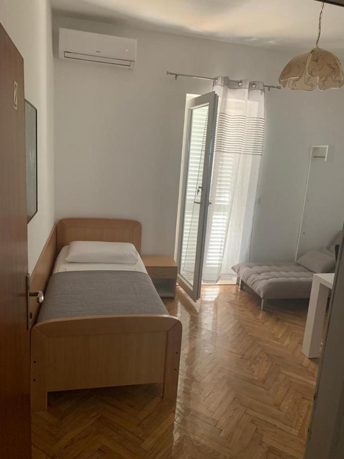 Apartmani Mm Starigrad Paklenica Eksteriør bilde